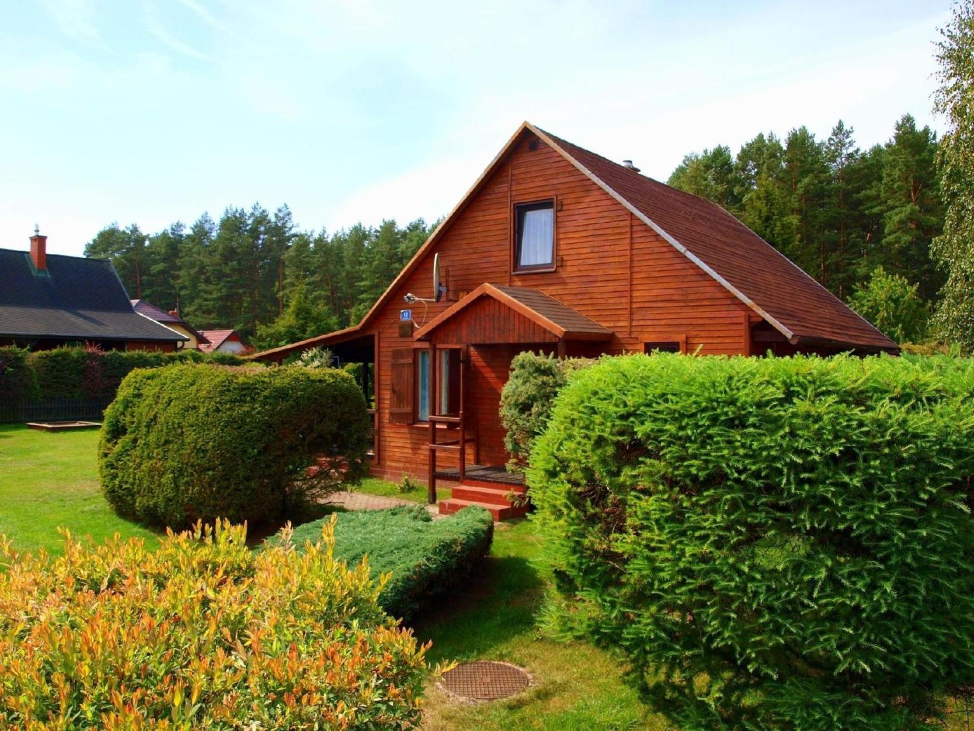 Holzhuette Mit Weitlaeufigem Garten Am Wald Villa Kopalino Buitenkant foto